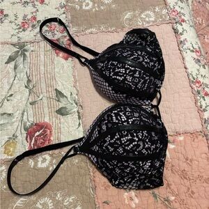 Victorias Secret Bombshell Black and Lavender Lace Bra 34 B